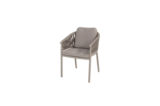 Catalana dining chair cloud met 2 kussens voorkant, 4 Seasons Outdoor, tuinmeubels.nl