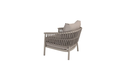 Catalana living chair cloud met 2 kussens zijkant links, 4 Seasons Outdoor, tuinmeubels.nl