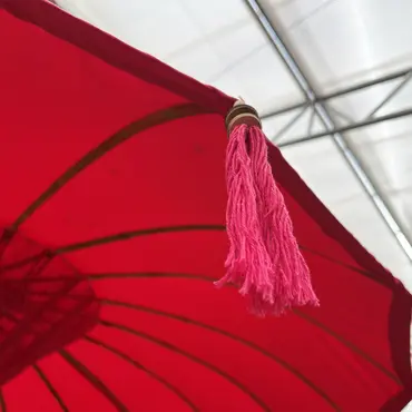 Parasol Bali Roze Ø185 cm detail, Van der Leeden, Tuinmeubels