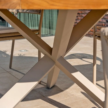 Prado Teaktafel Ø130 cm Latte - Poten, 4 Seasons Outdoor, Tuinmeubels