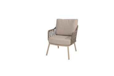 Puglia low dining chair latte met 2 kussen